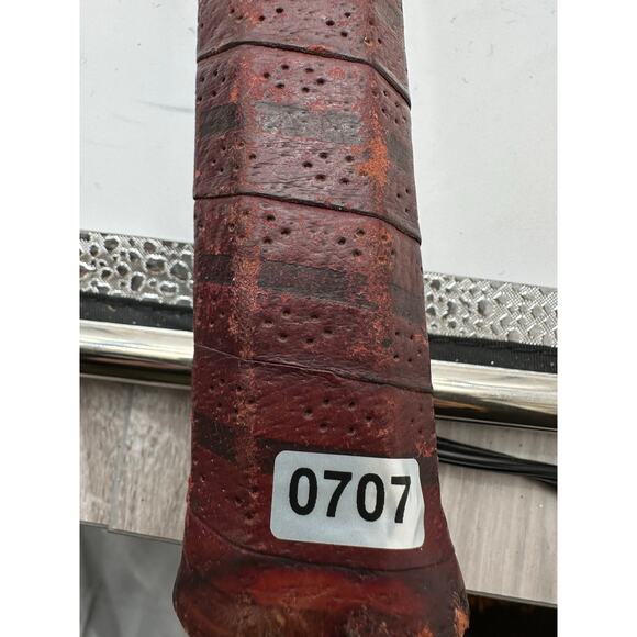 Vtg wood tennis racquet Don Budge leather collectable Airbnb Staging decor VRBO - Picture 15 of 15